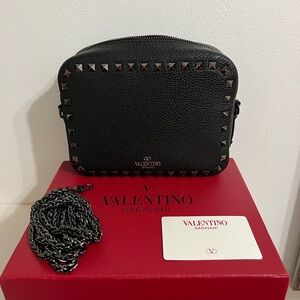 Used Valentino Rockstud Grainy Black Leather Camera Bag